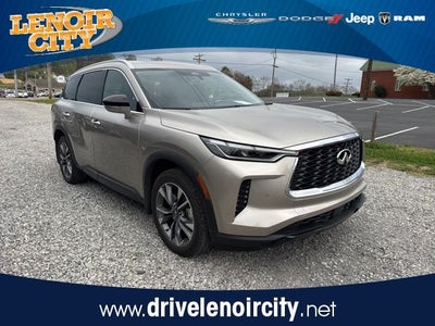 2024 INFINITI QX60 LUXE