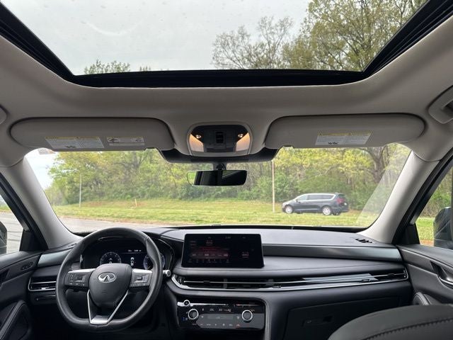 2024 INFINITI QX60 LUXE