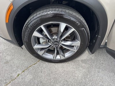 2024 INFINITI QX60 LUXE