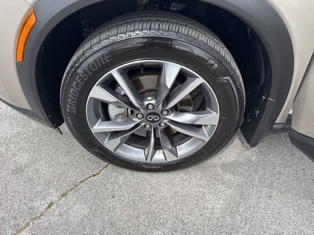 2024 INFINITI QX60 LUXE
