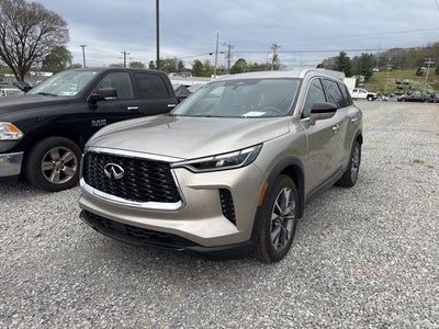 2024 INFINITI QX60 LUXE