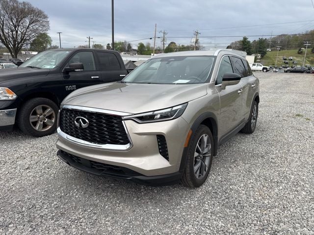 2024 INFINITI QX60 LUXE