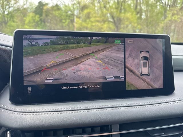 2024 INFINITI QX60 LUXE