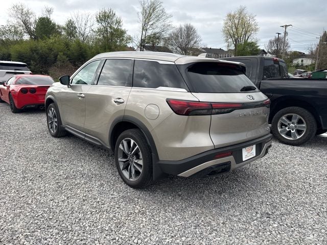 2024 INFINITI QX60 LUXE