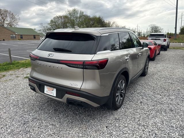 2024 INFINITI QX60 LUXE