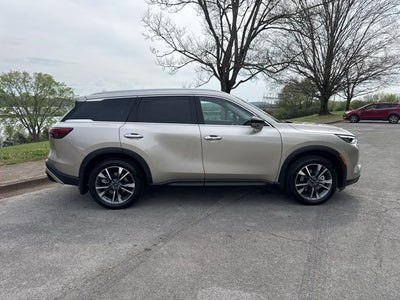 2024 INFINITI QX60 LUXE