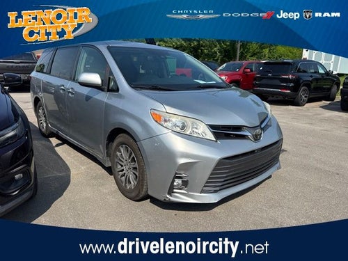 2019 Toyota Sienna XLE 8 Passenger