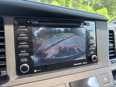 2019 Toyota Sienna XLE 8 Passenger