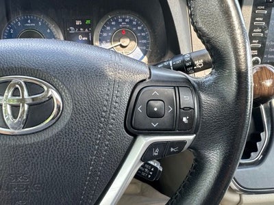 2019 Toyota Sienna XLE 8 Passenger