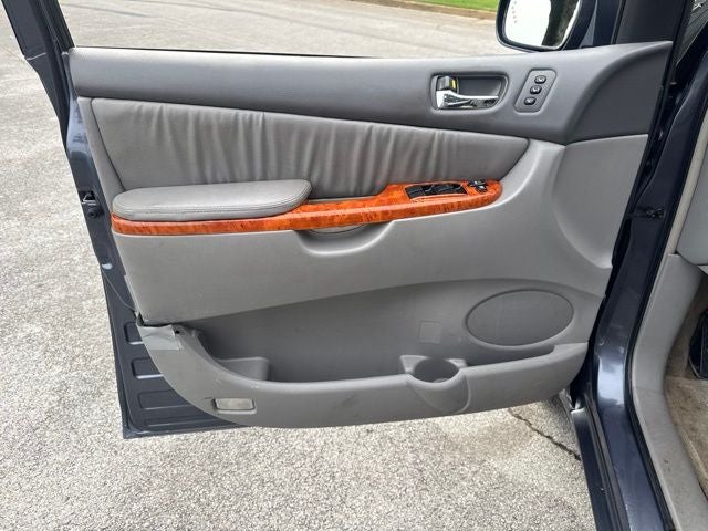 2006 Toyota Sienna XLE