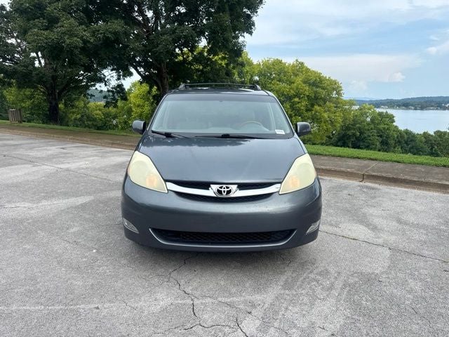 2006 Toyota Sienna XLE
