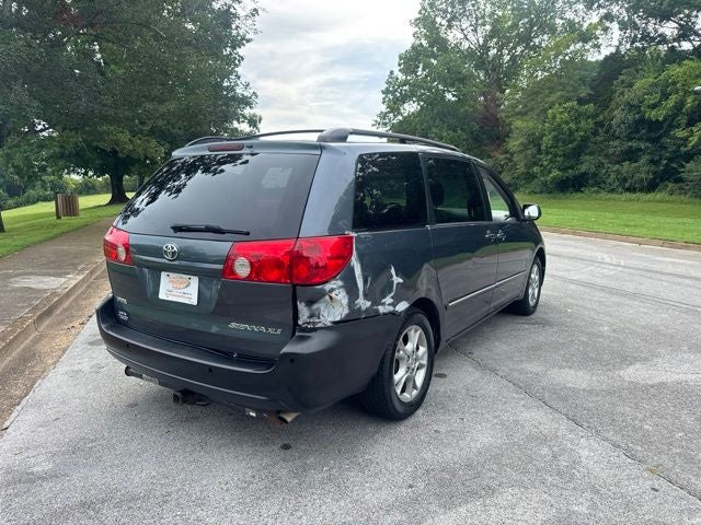 2006 Toyota Sienna XLE