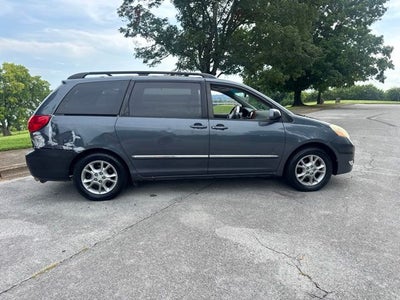 2006 Toyota Sienna XLE