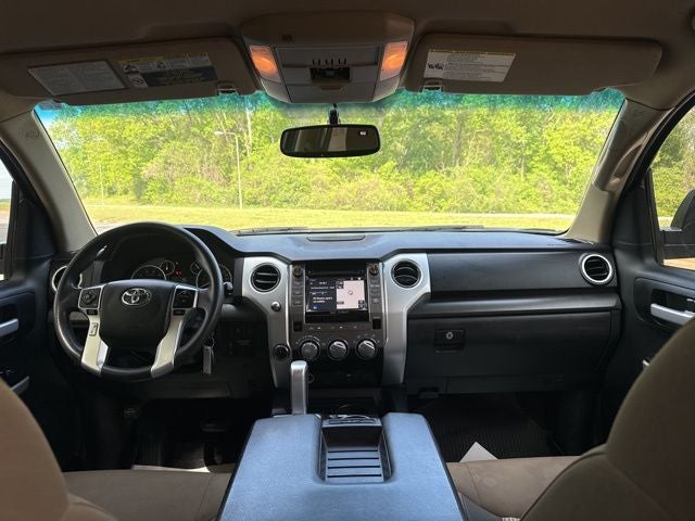 2017 Toyota Tundra SR5