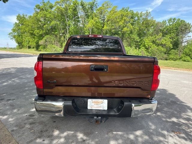 2017 Toyota Tundra SR5