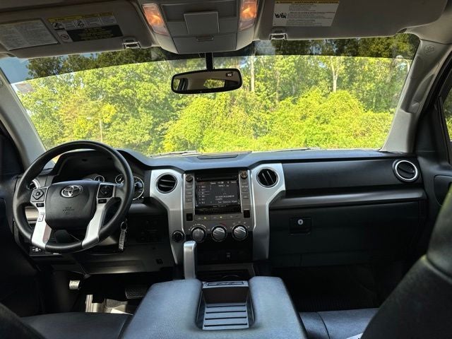 2017 Toyota Tundra SR5