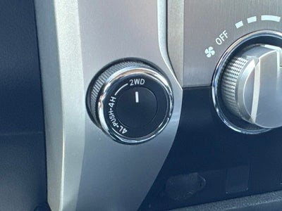 2017 Toyota Tundra SR5