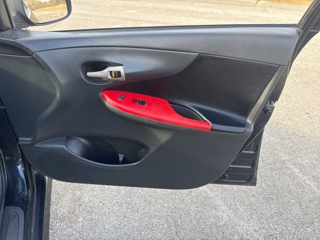 2013 Toyota Corolla S