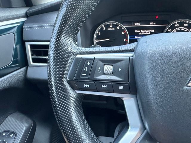 2022 Mitsubishi Outlander SE
