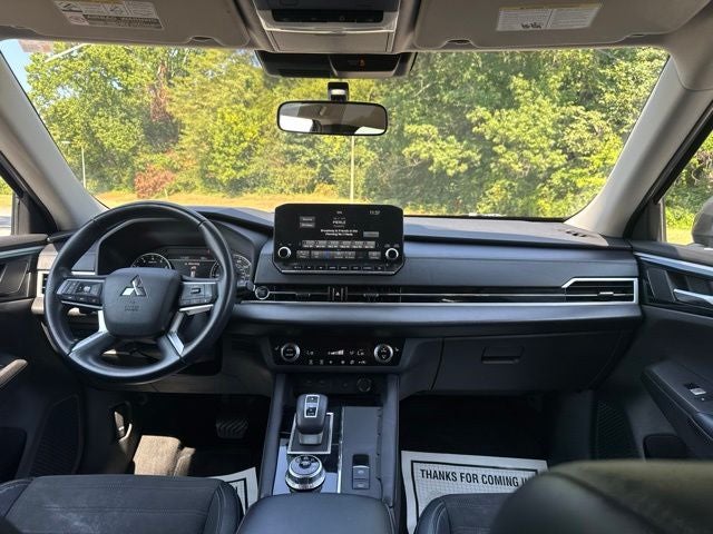 2022 Mitsubishi Outlander Black Edition