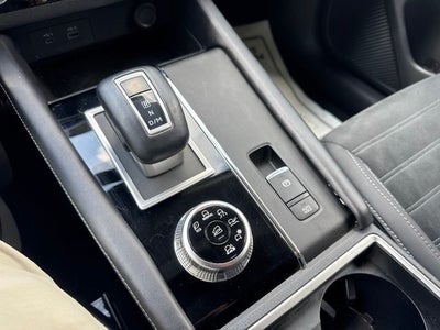 2023 Mitsubishi Outlander SE