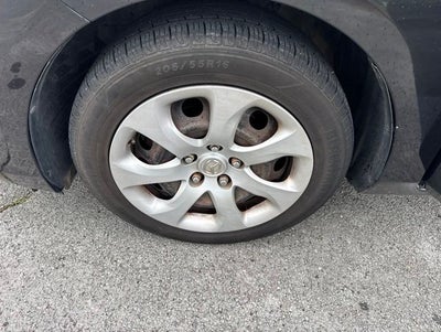 2012 Mazda Mazda3 i Sport