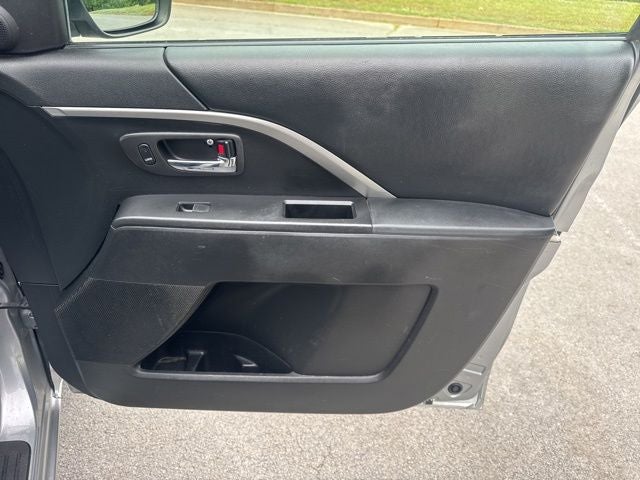 2012 Mazda Mazda5 Sport