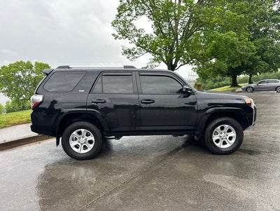 2023 Toyota 4Runner SR5