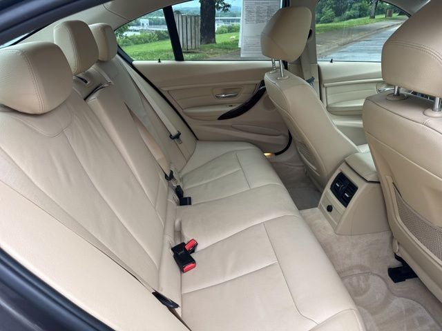 2014 BMW 3 Series 328i