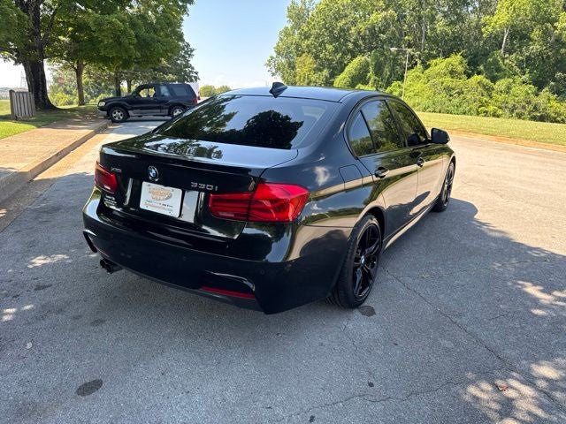 2018 BMW 3 Series 330i xDrive