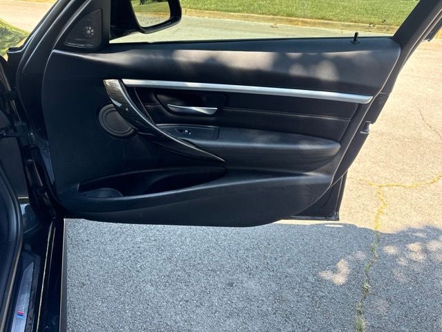 2018 BMW 3 Series 330i xDrive