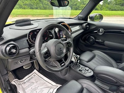 2023 MINI John Cooper Works Base