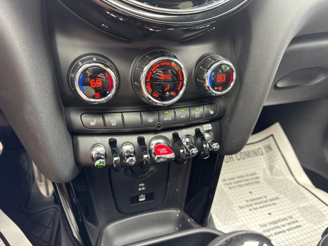 2023 MINI John Cooper Works Base