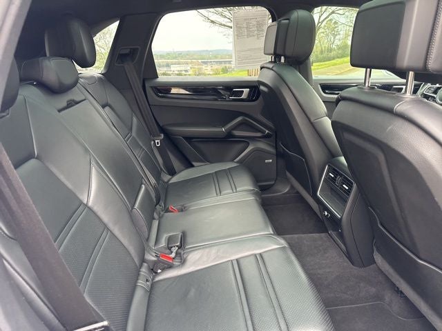 2019 Porsche Cayenne Base