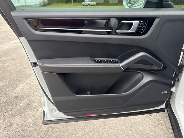 2019 Porsche Cayenne Base