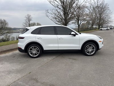 2019 Porsche Cayenne Base