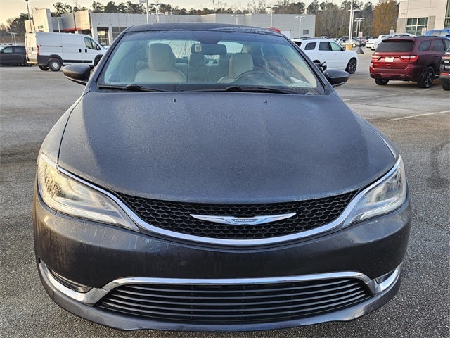 2017 Chrysler 200 Limited