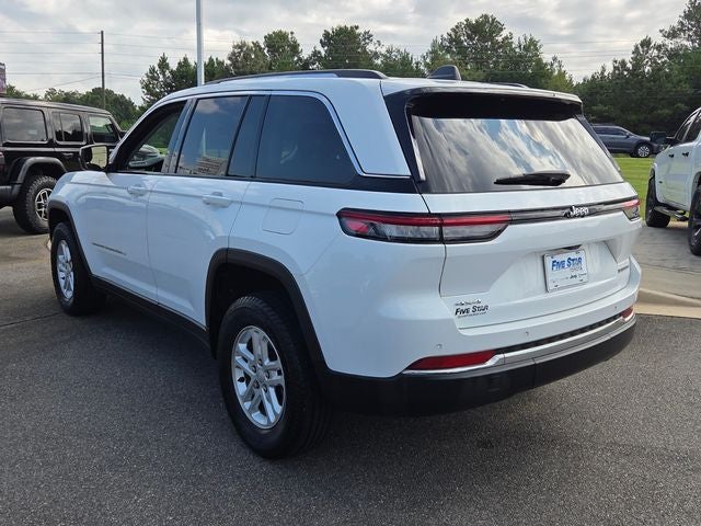 2023 Jeep Grand Cherokee Laredo