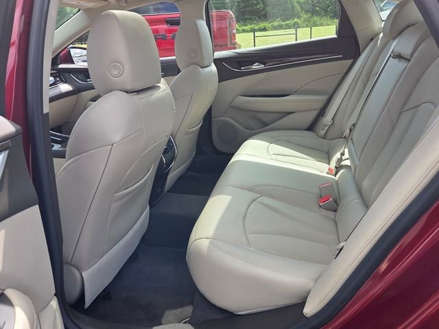 2017 Buick LaCrosse Essence
