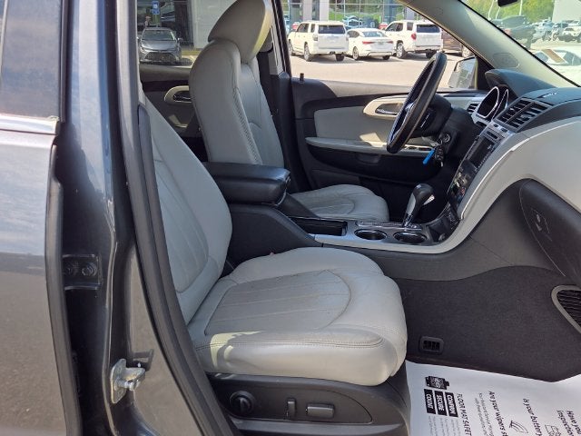 2010 Chevrolet Traverse LTZ Leather