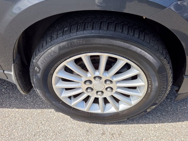 2010 Chevrolet Traverse LTZ Leather