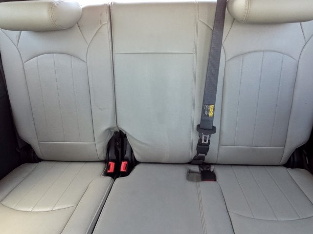 2010 Chevrolet Traverse LTZ Leather