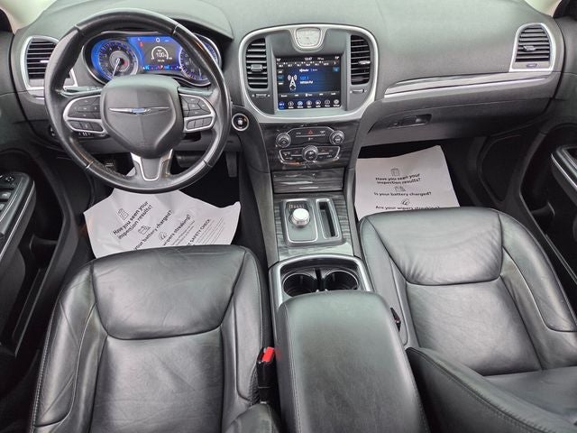 2019 Chrysler 300 Touring