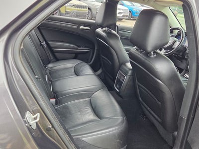 2019 Chrysler 300 Touring