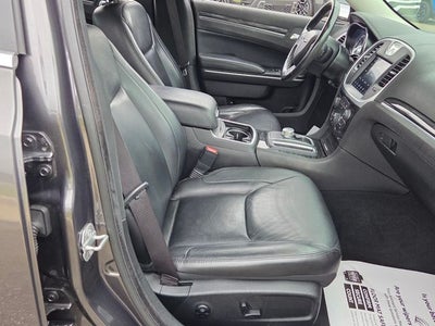 2019 Chrysler 300 Touring