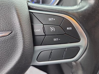 2019 Chrysler 300 Touring