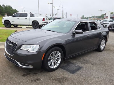 2019 Chrysler 300 Touring