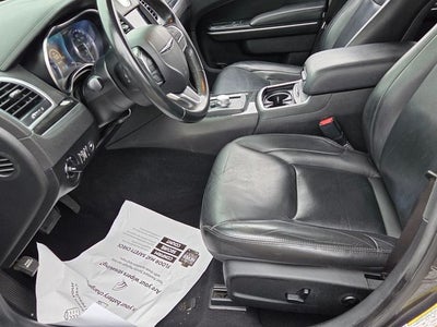 2019 Chrysler 300 Touring
