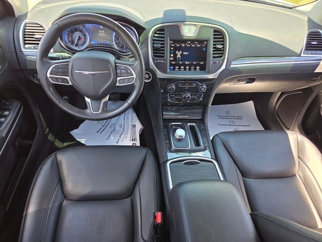 2020 Chrysler 300 Touring