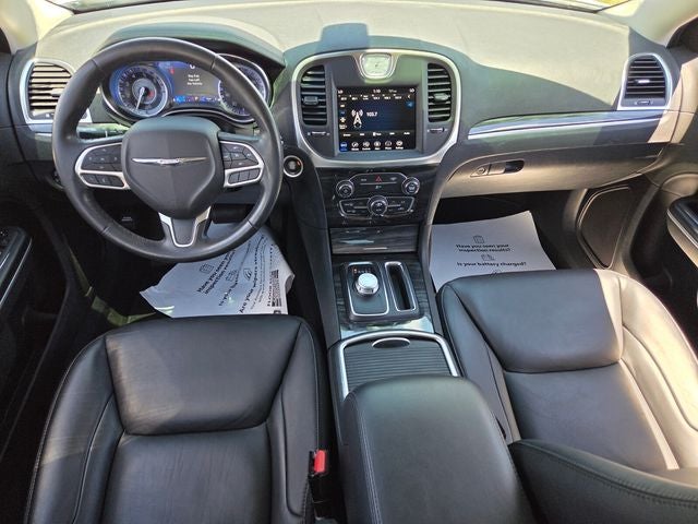 2020 Chrysler 300 Touring